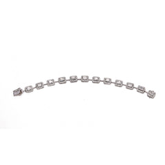 Silver Fascinating Emerald Zircon Loose Tennis Bracelet