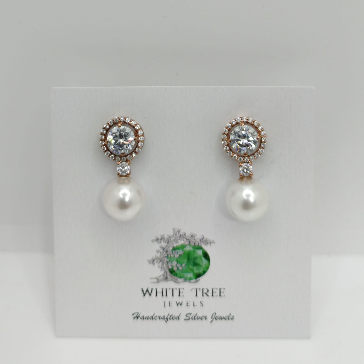 Silver Delicate Round Solitaire with Zircons and Pearl Earrings