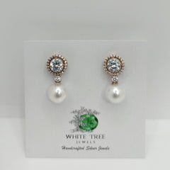 Silver Delicate Round Solitaire with Zircons and Pearl Earrings