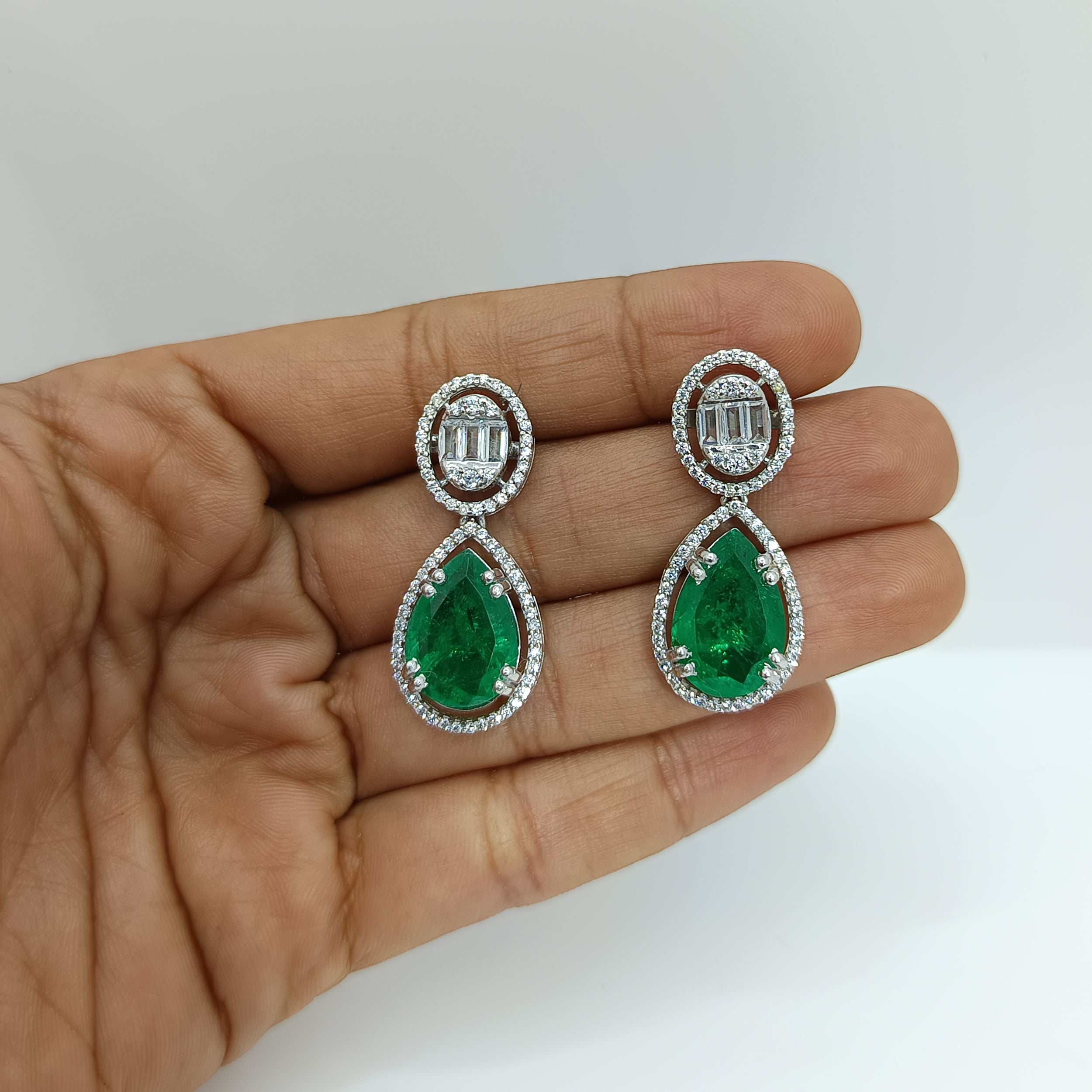 Silver Oval with Green Emerald Earrings